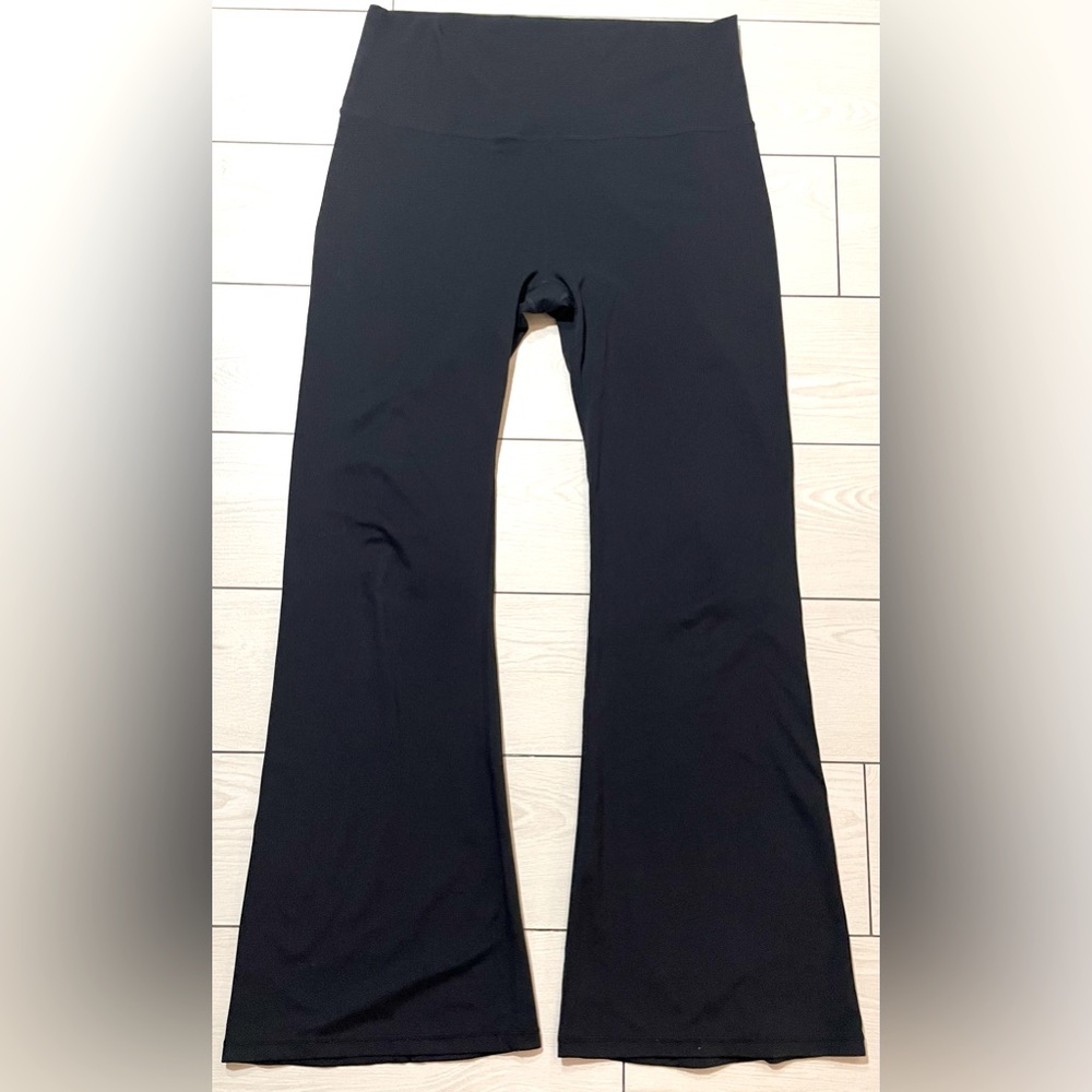 Fabletics by PureLuxe women's high waisted black pants flare bottom size L